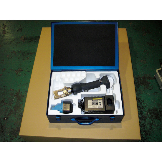 Опрессовщик гидравлический с аккумуляторным приводом IZUMI ECO-50M